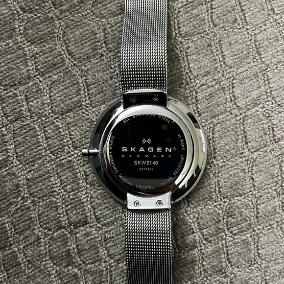 Skagen Woman’s Watch - Picture 4 of 6